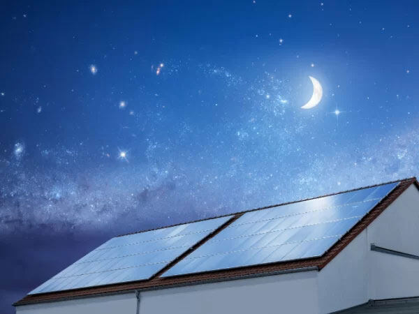 How Solar Panels Work: A Daylight-Dependent Process