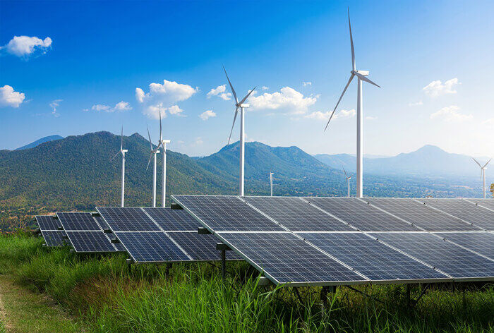 Technological Aspects of Wind and Solar Energy