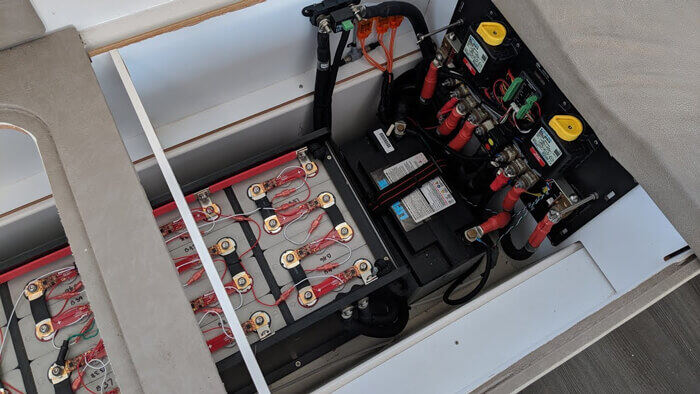 200 hp Outboard Lithium Starting Battery