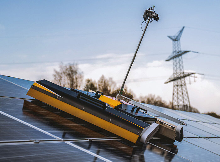 water free cleaning solar panel robots​