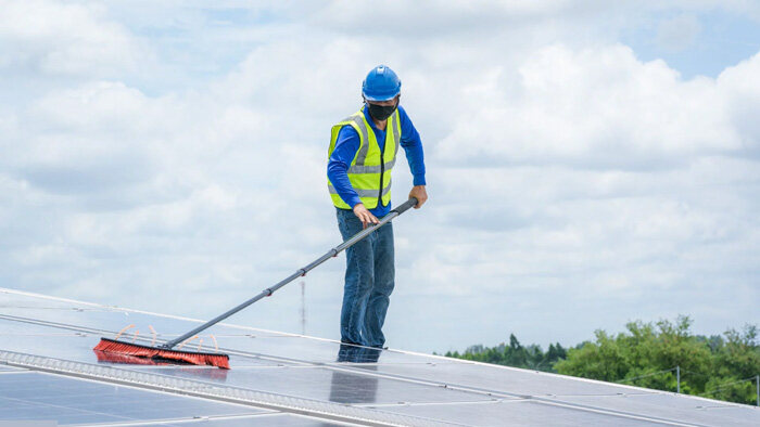 solar panel cleaning safety equipment